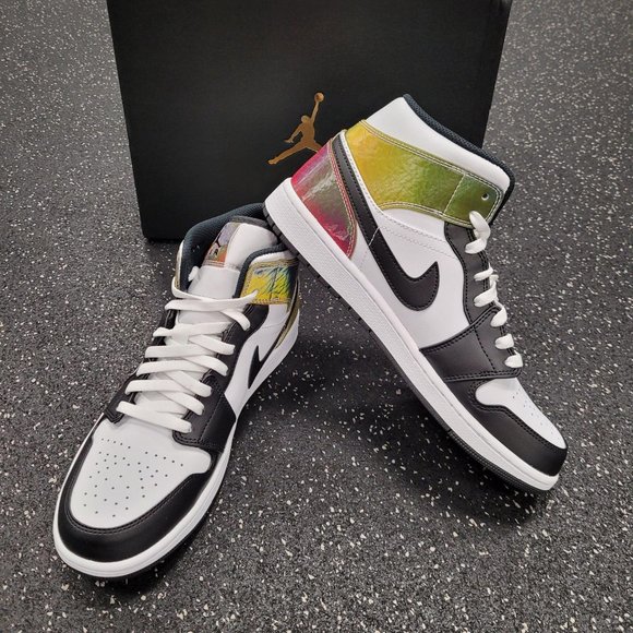 Air Jordan 1 Mid SE White Black Heat Reactive Men’ - Picture 5 of 9